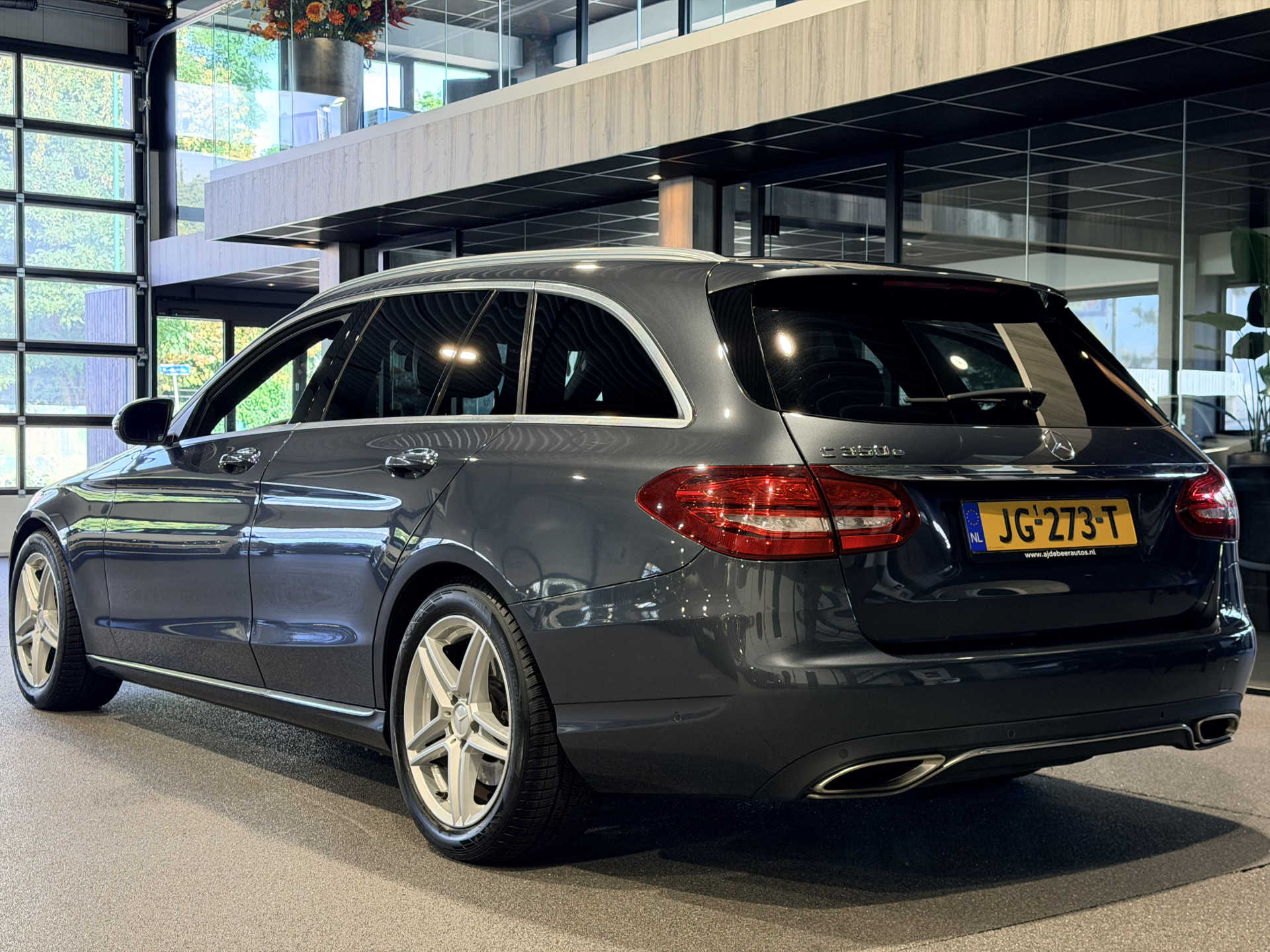 Foto van Mercedes-Benz C 350 E
