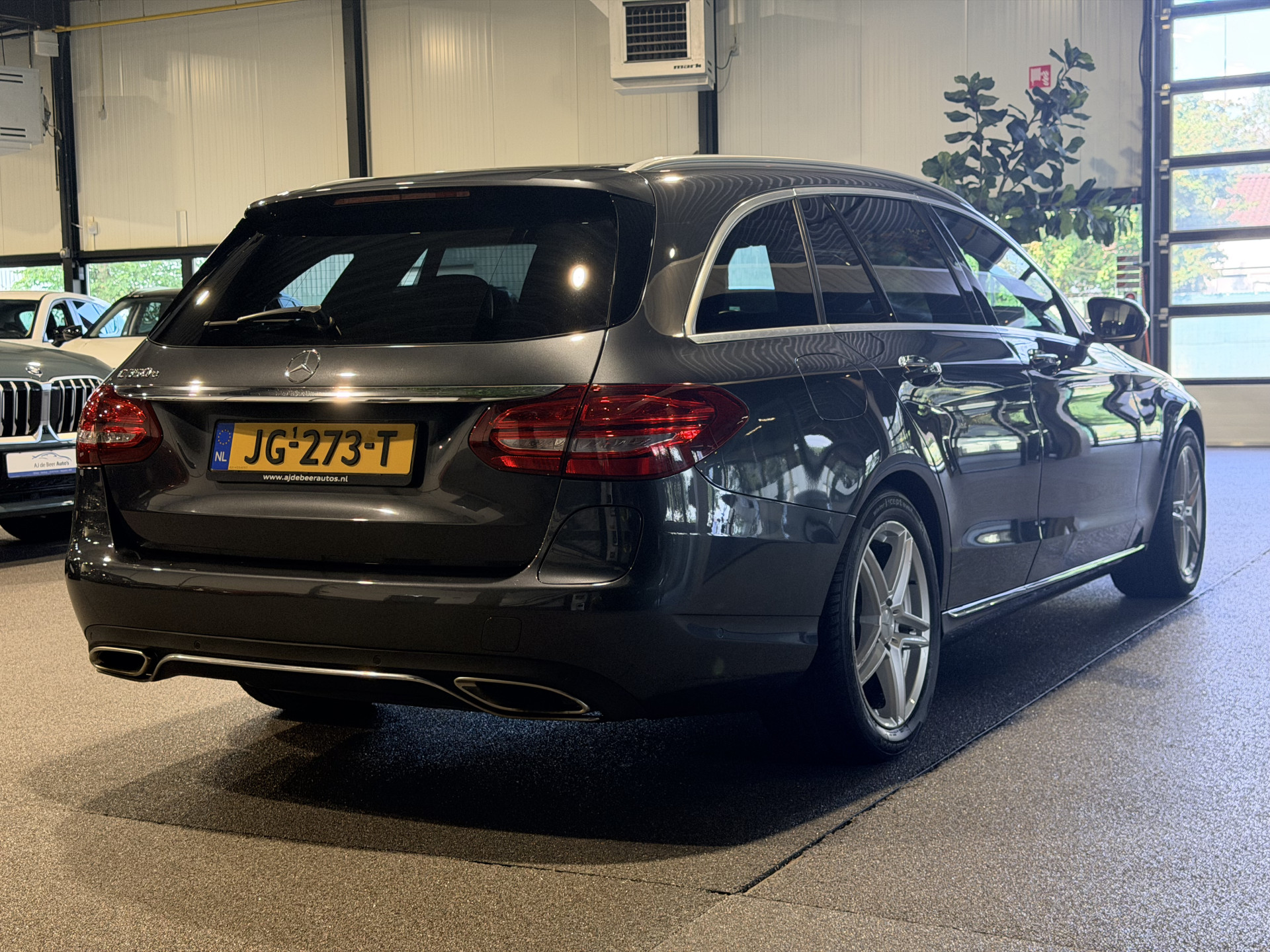 Foto van Mercedes-Benz C 350 E