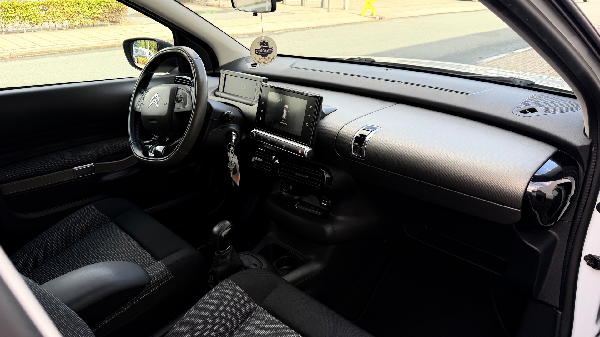 Foto van Citroen C4 Cactus