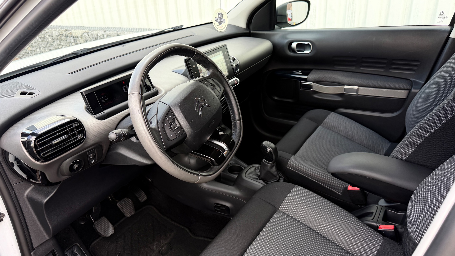 Foto van Citroen C4 Cactus