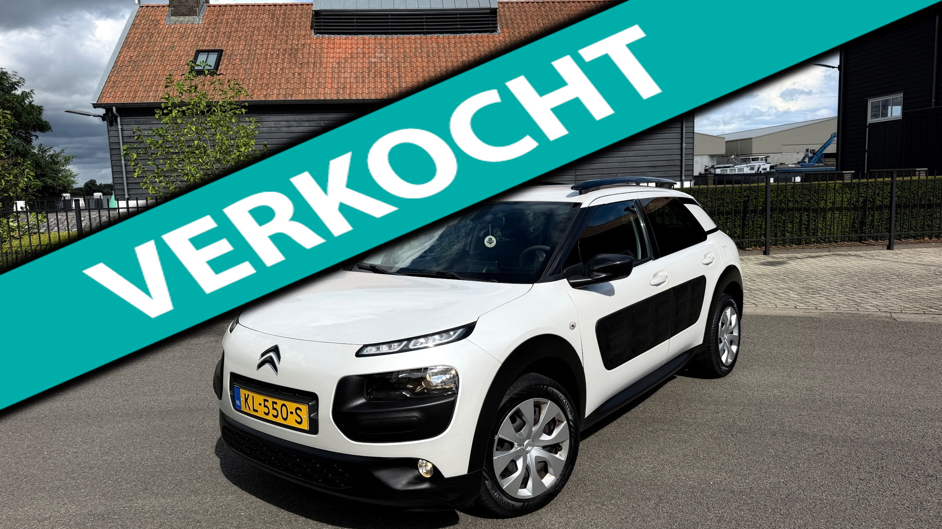 Citroen C4 Cactus 1.2 Business Airco/Ecc Navigatie Trekhaak Pdc 2016 - voorkant