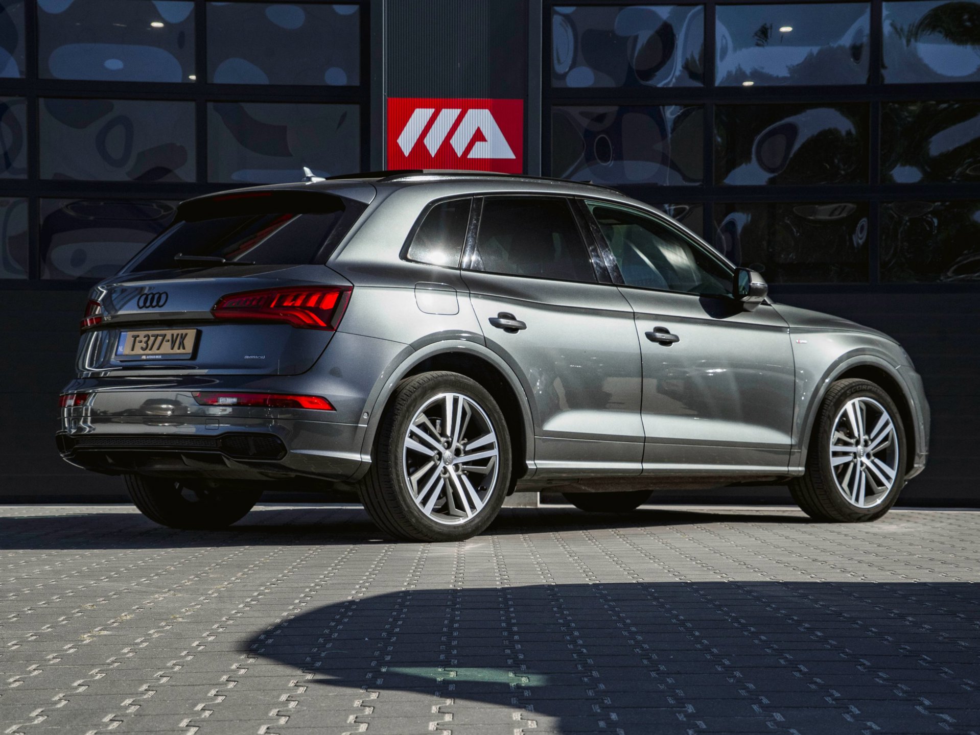 Foto van Audi Q5 55 TFSI E