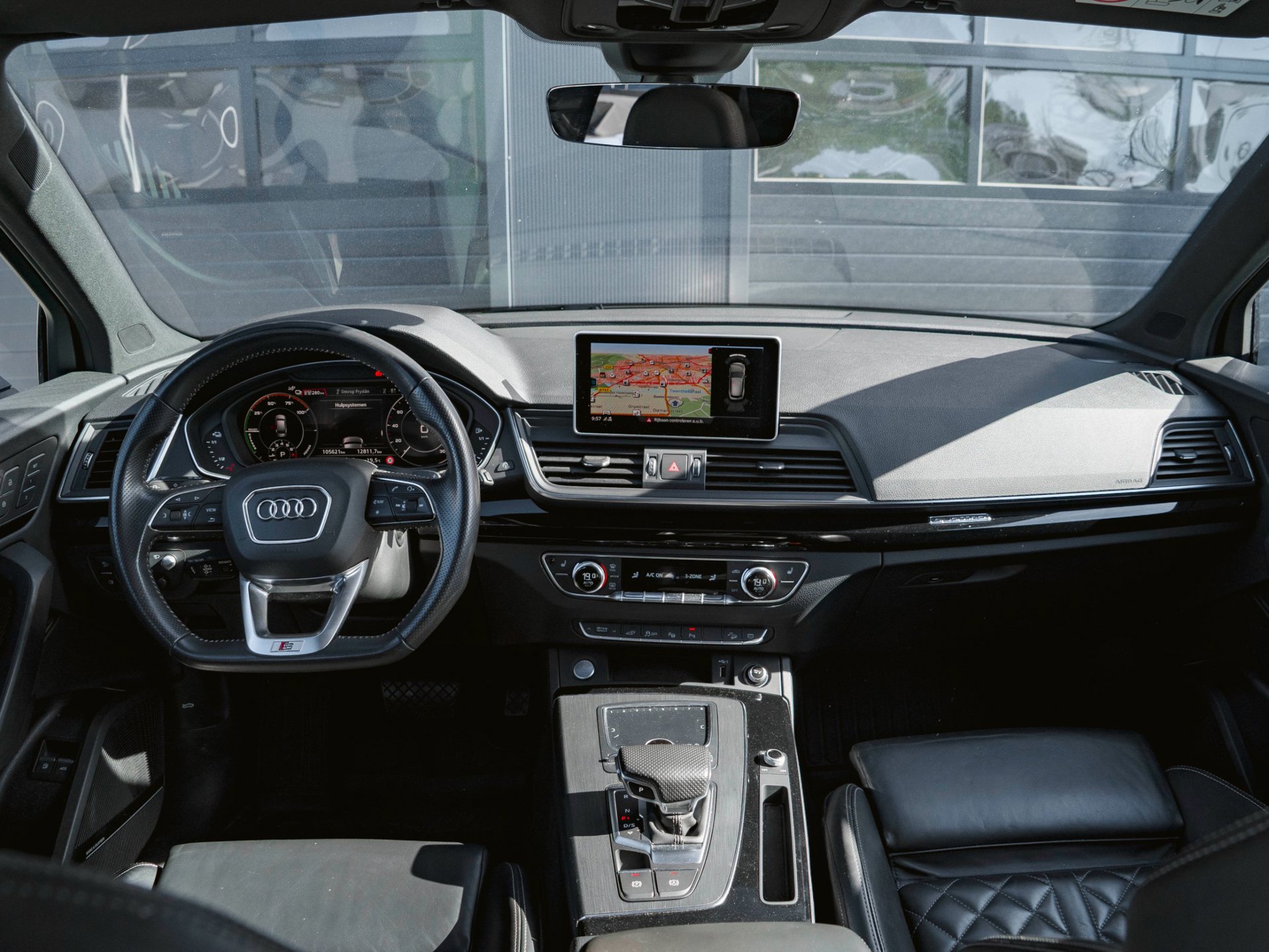 Foto van Audi Q5 55 TFSI E