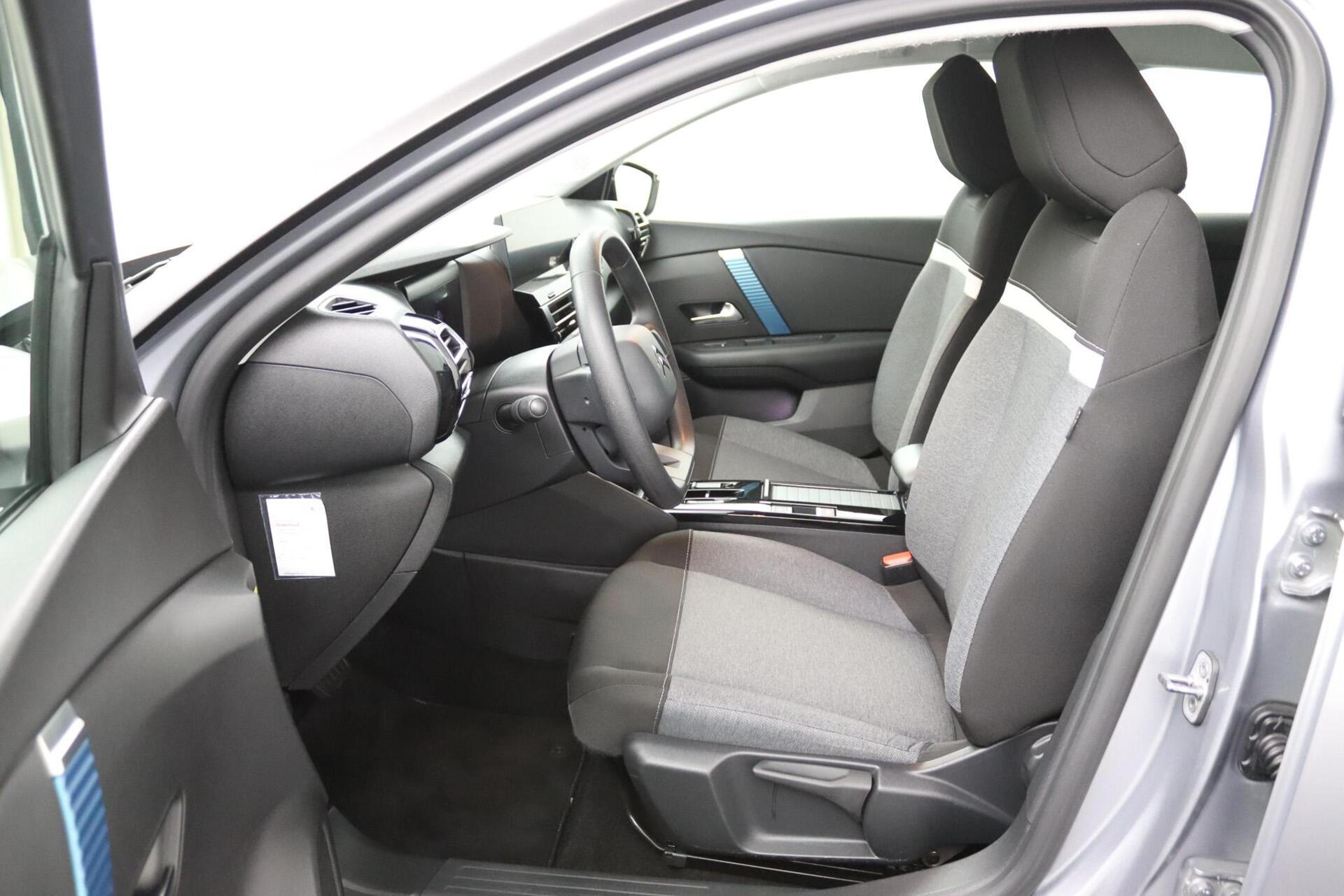 Foto van Citroen E-c4