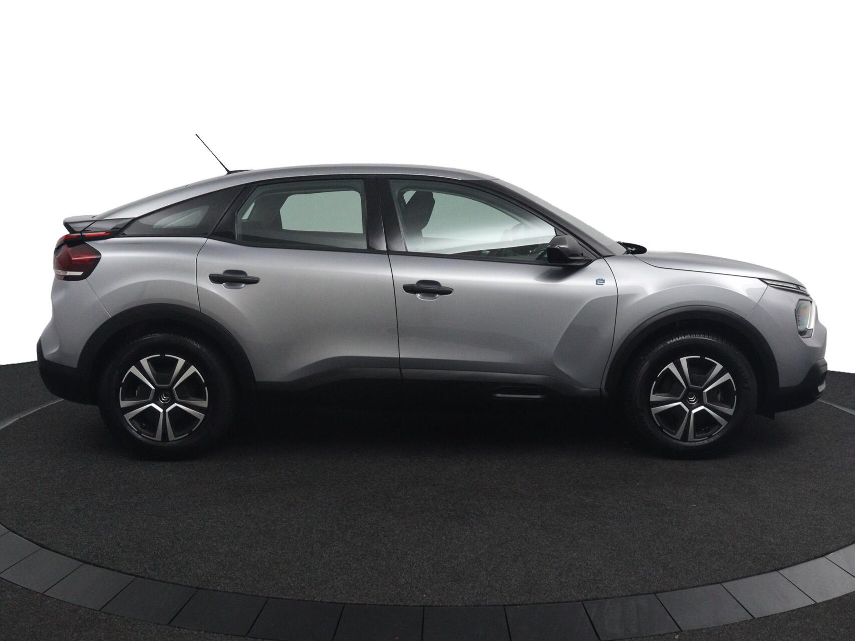 Foto van Citroen E-c4