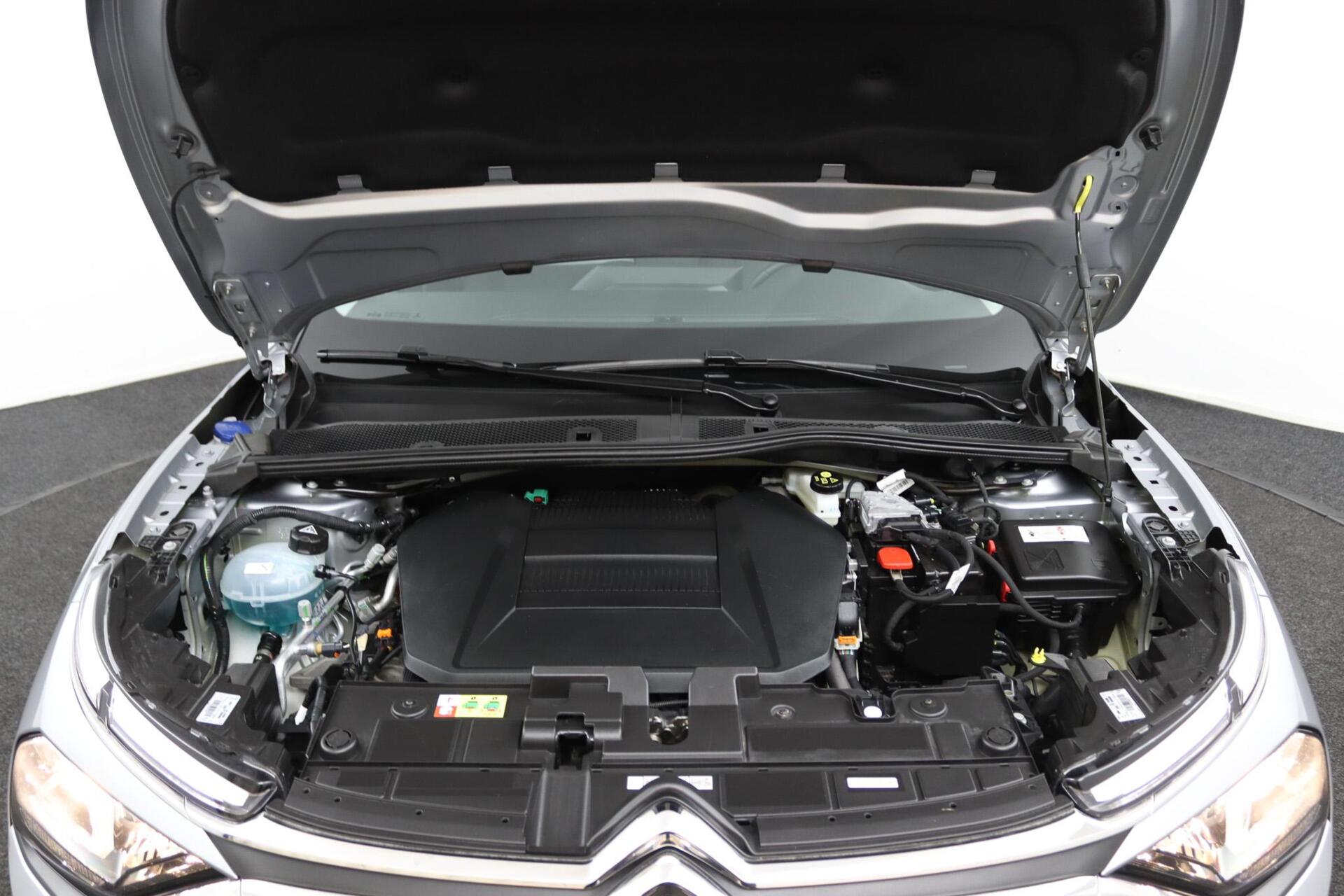 Foto van Citroen E-c4
