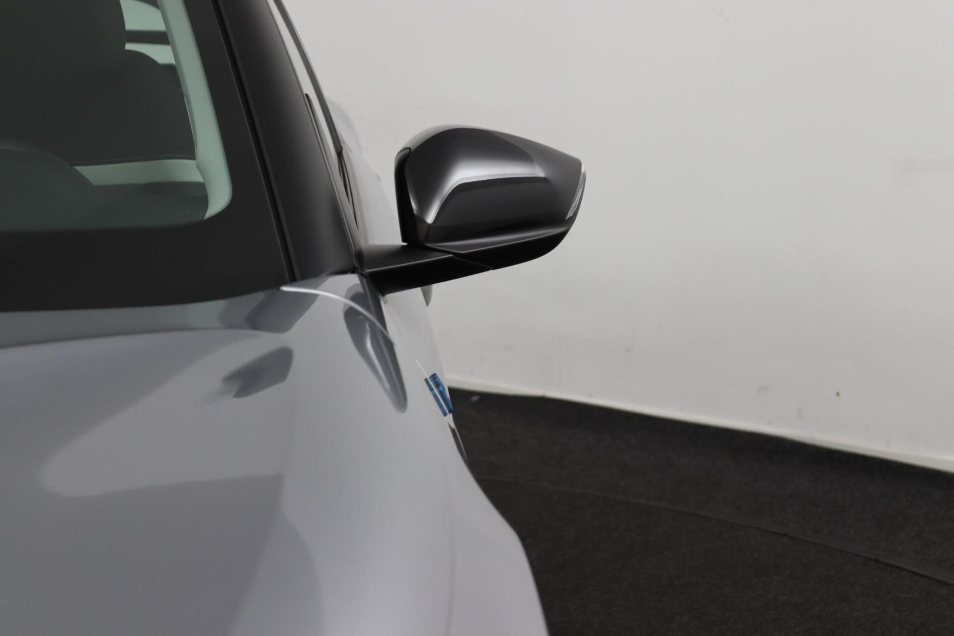 Foto van Citroen E-c4