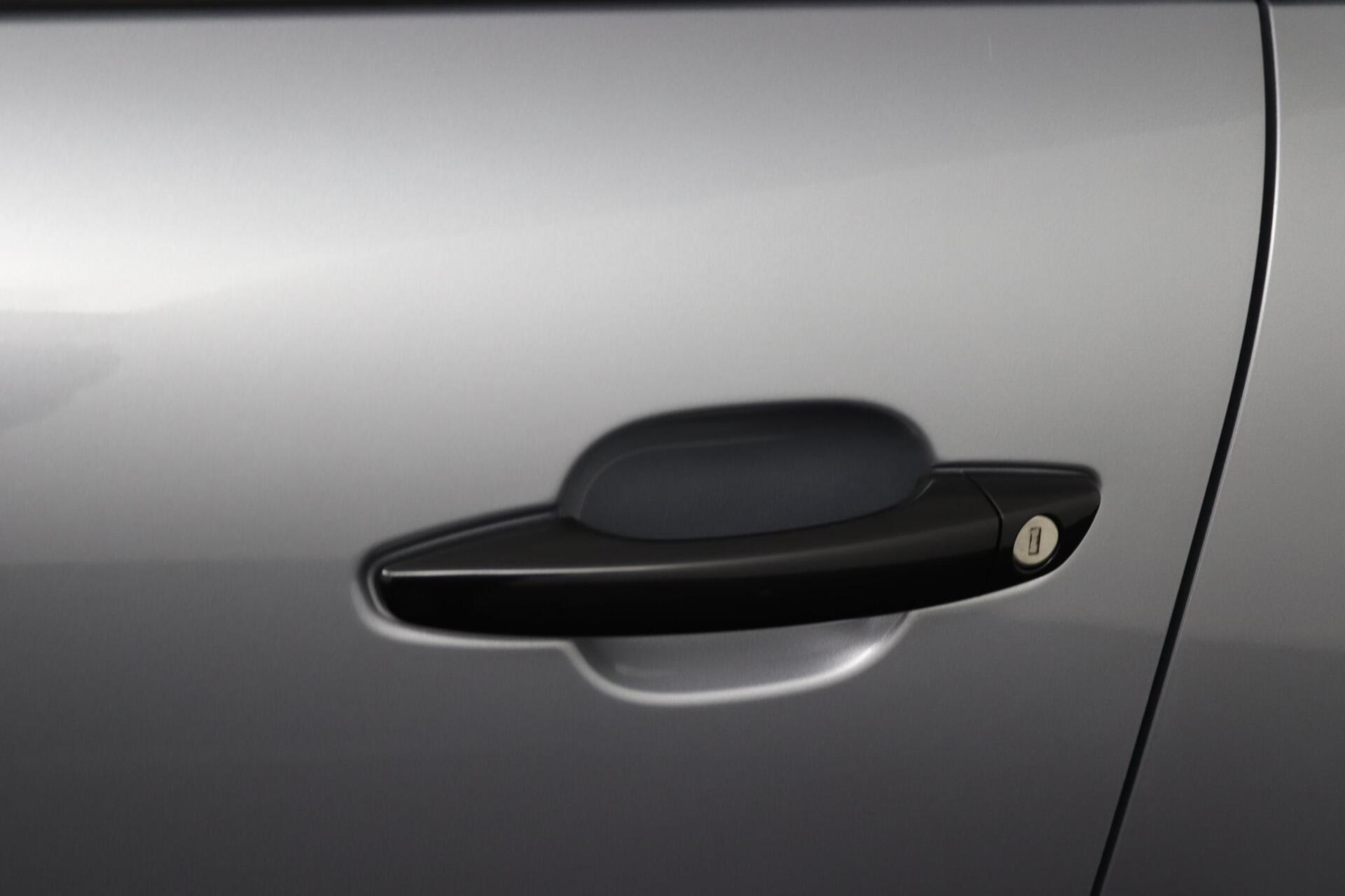 Foto van Citroen E-c4