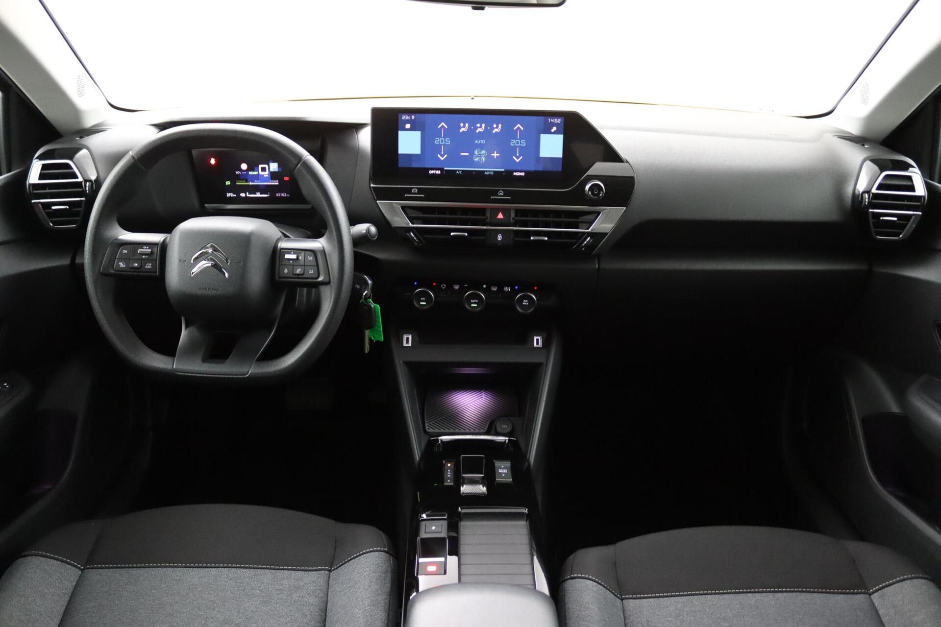 Foto van Citroen E-c4