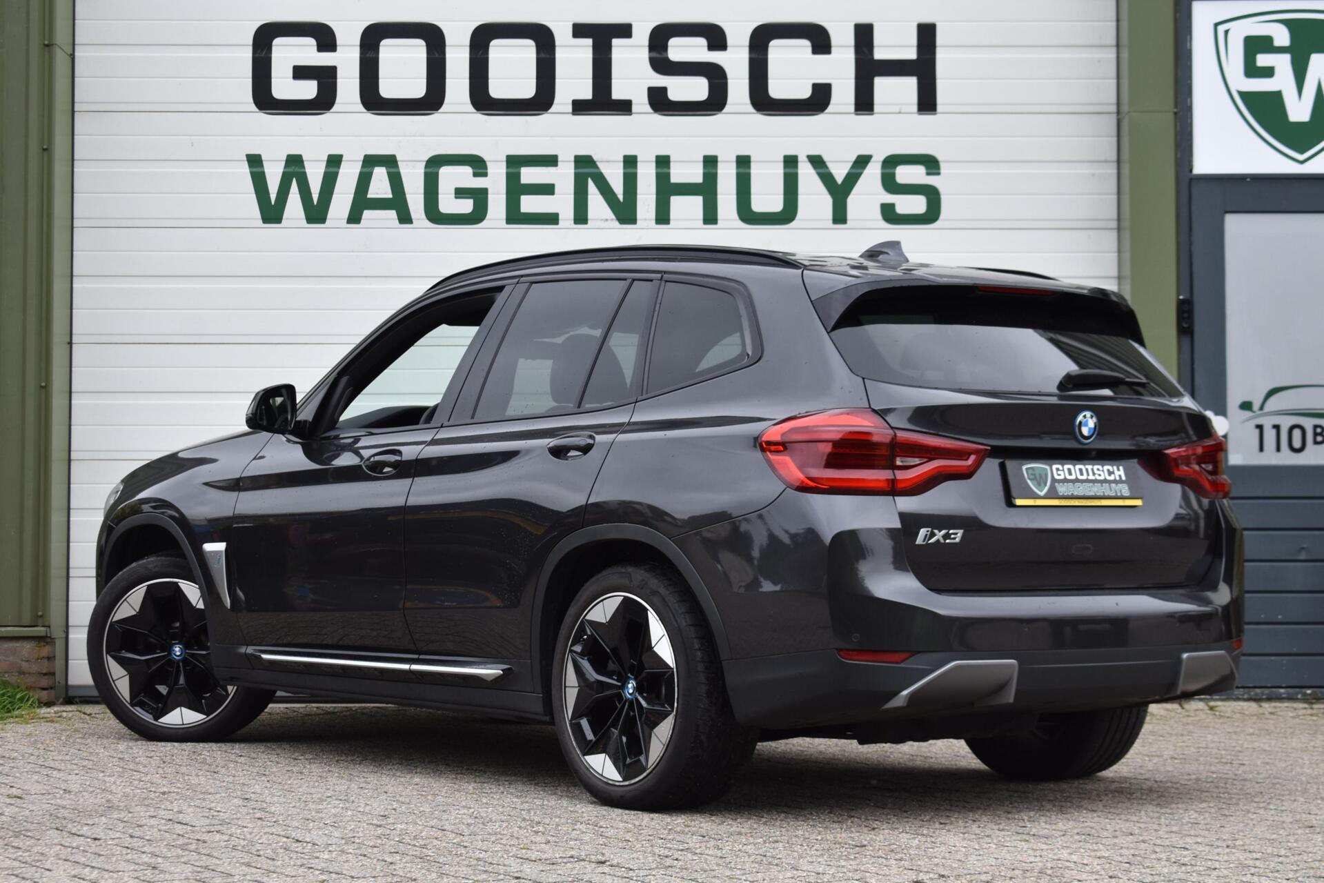 Foto van BMW Ix3