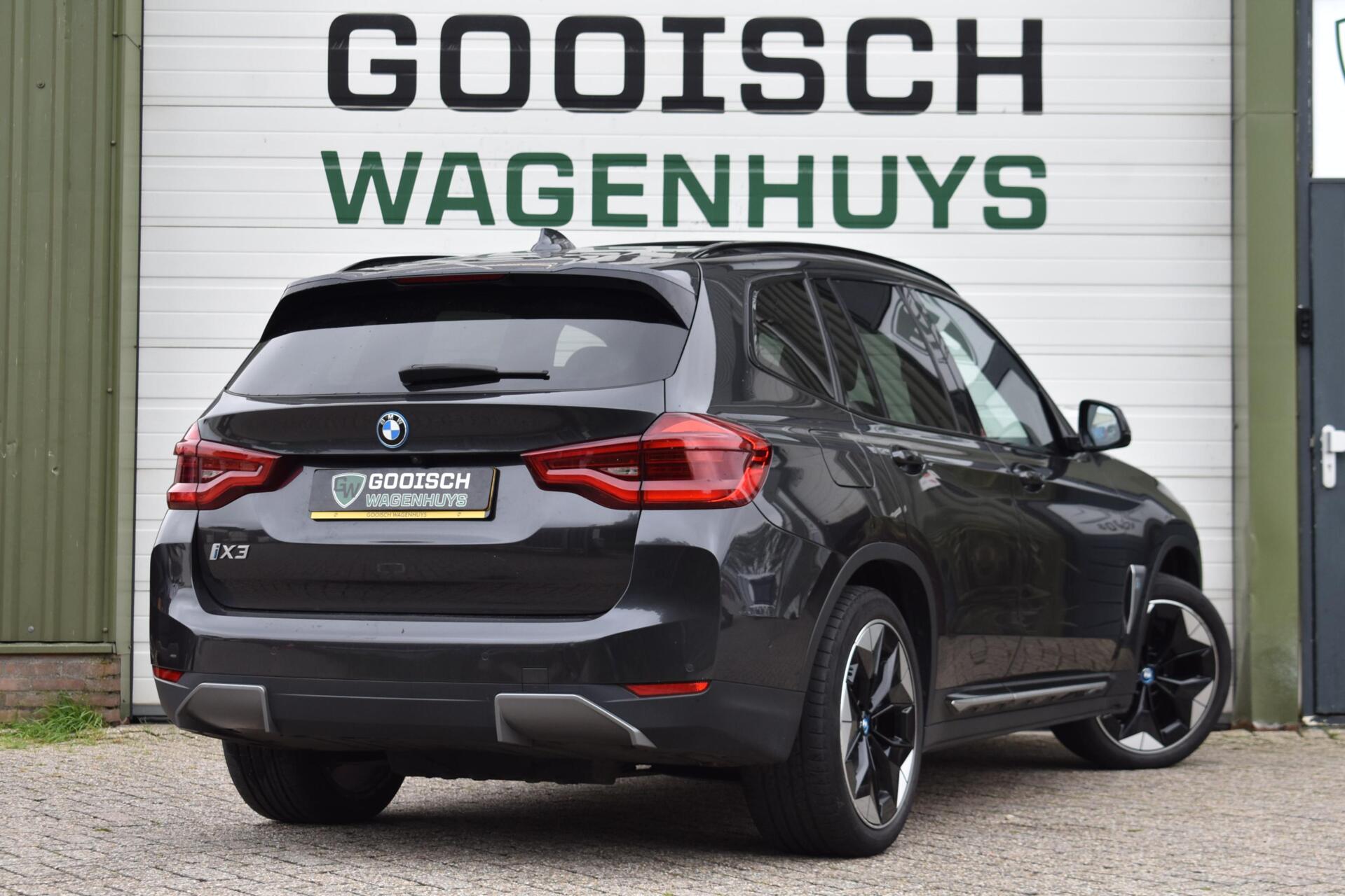 Foto van BMW Ix3