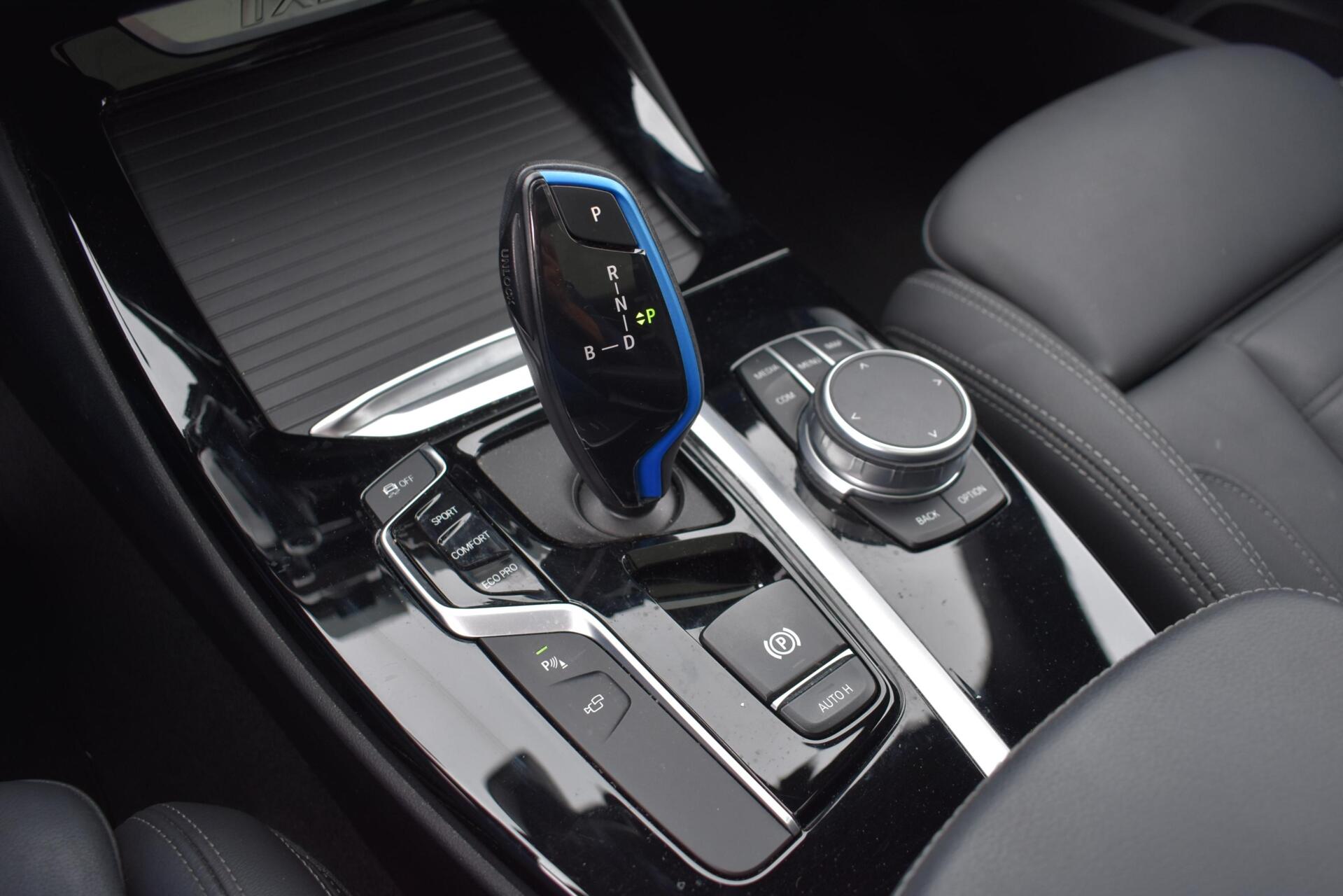 Foto van BMW Ix3