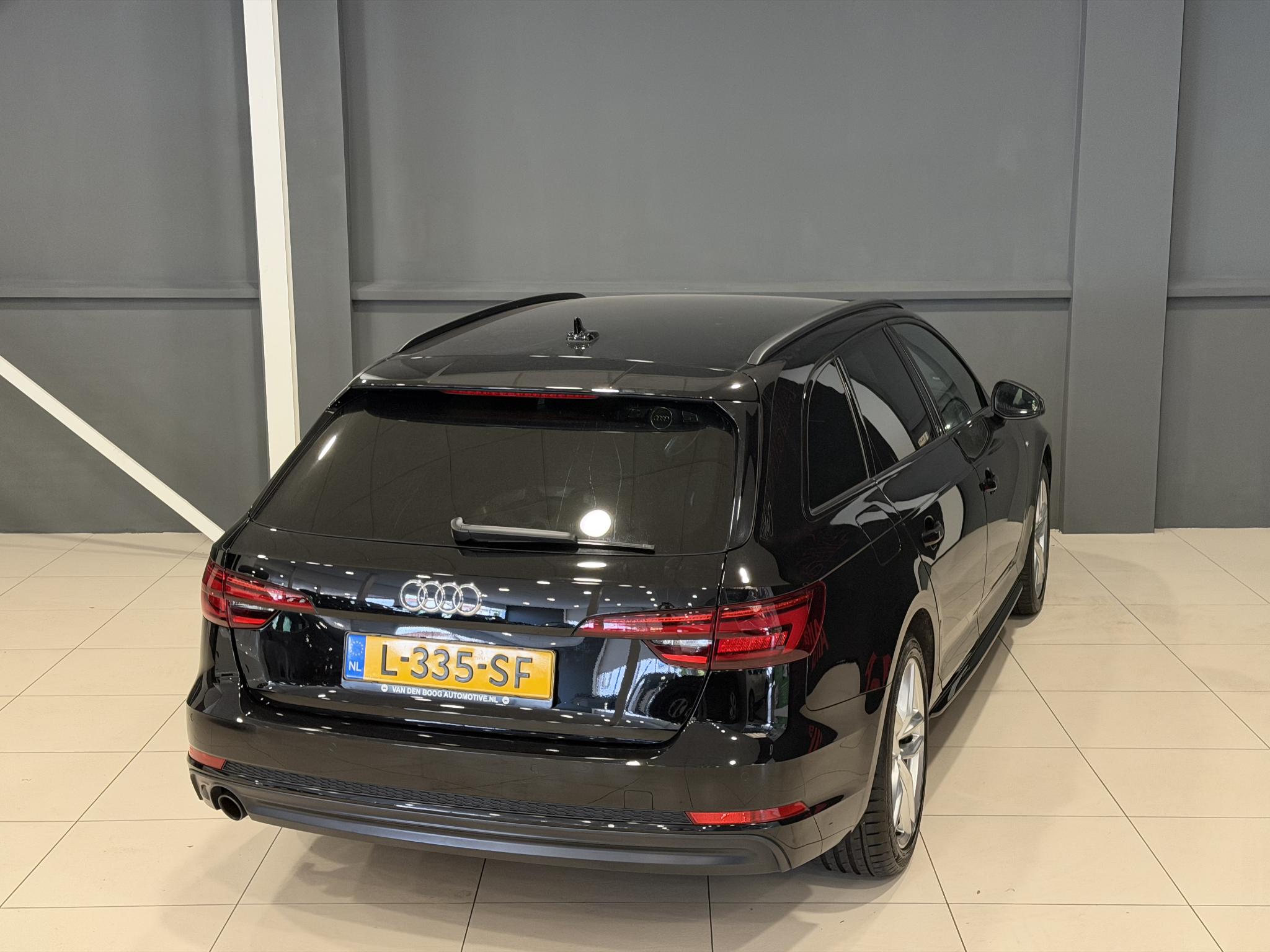 Foto van Audi A4