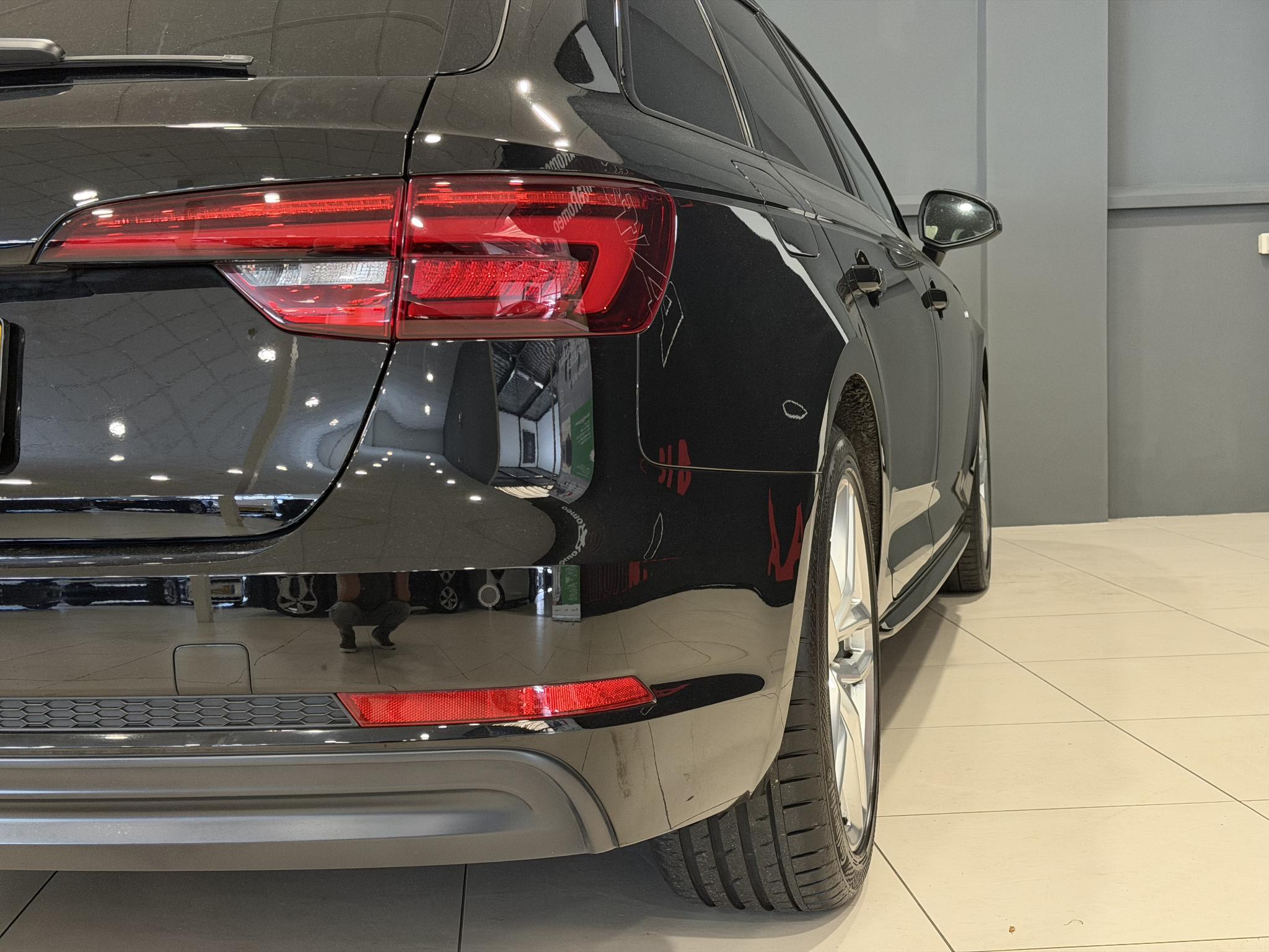 Foto van Audi A4