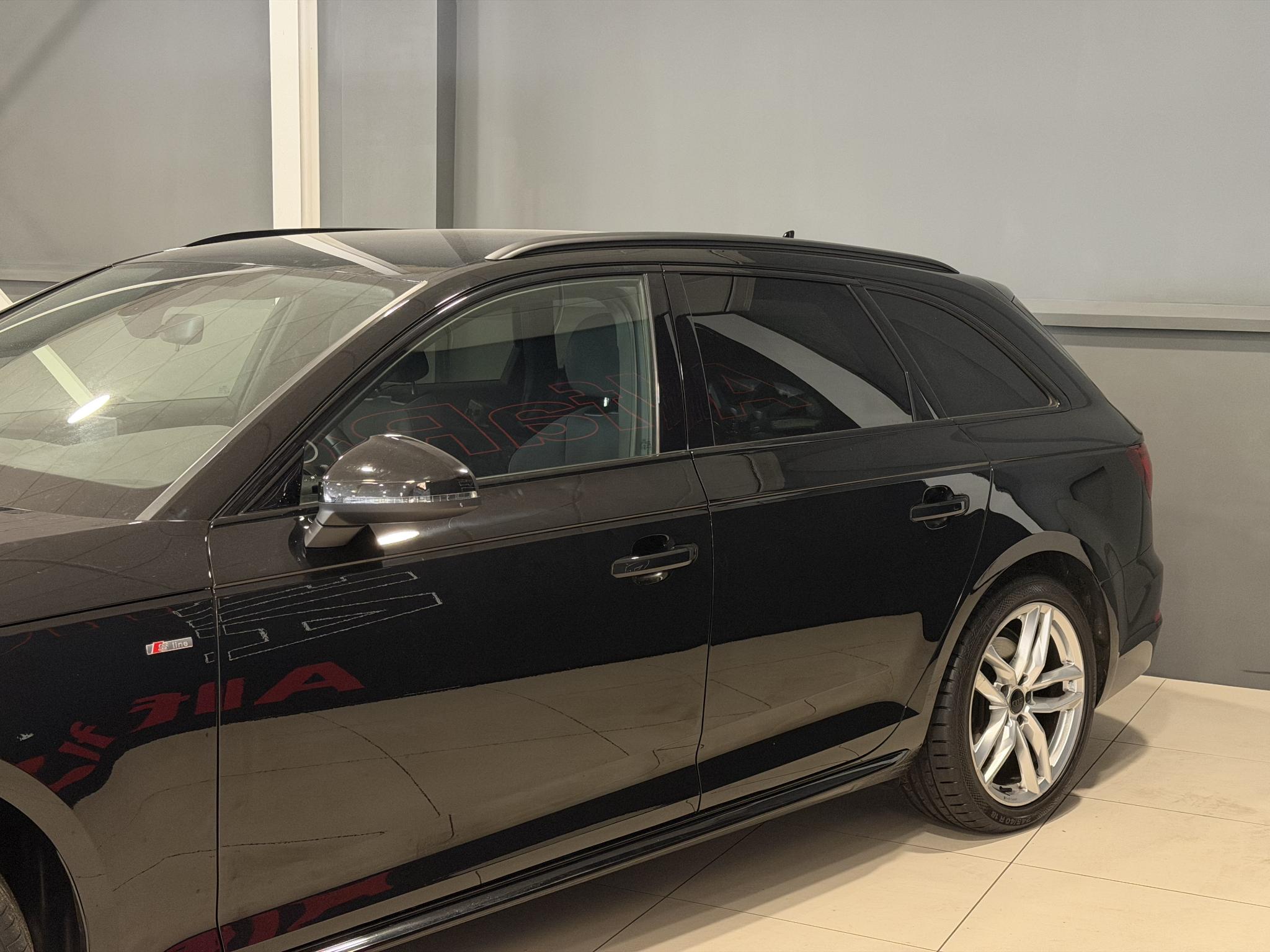 Foto van Audi A4