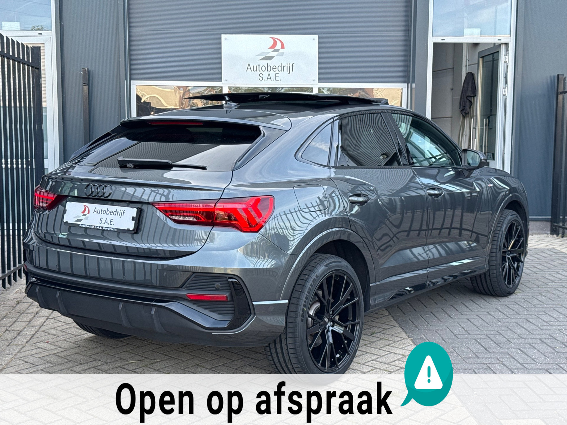Foto van Audi Q3 Sportback E-tron