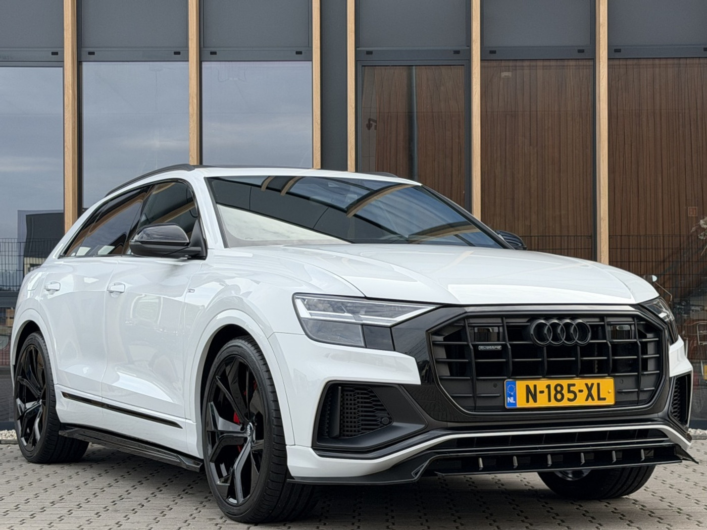 Foto van Audi Q8 55 TFSI E