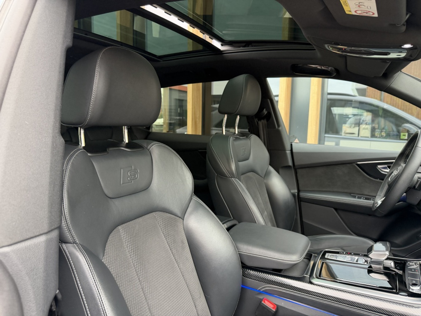 Foto van Audi Q8 55 TFSI E