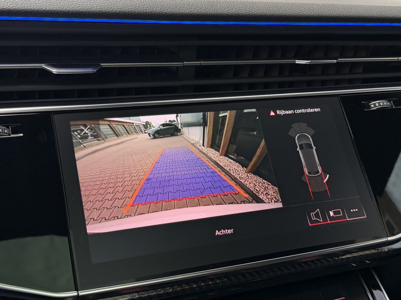 Foto van Audi Q8 55 TFSI E