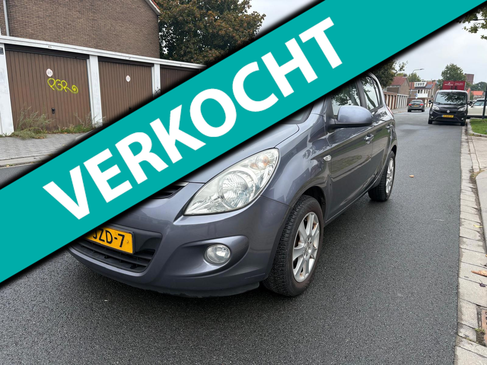 Hyundai I20 1.4i DynamicVersion APK TOT 09-2027 2009 - voorkant