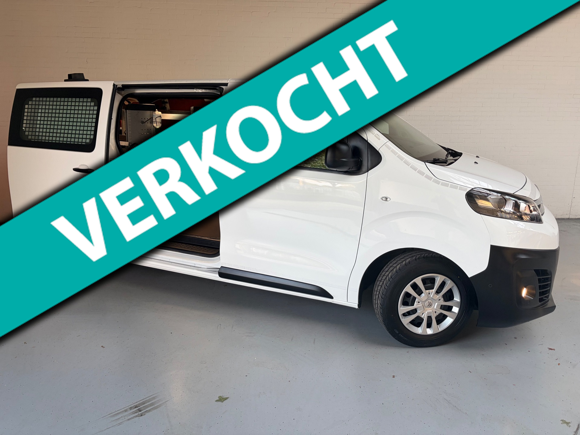Citroen Jumpy Servicewagen 1.5 BlueHDI 100 XL Club euro6 L2H1 V230 omvormer BOTT inrichting Trekhaak 2000KG, RIJKLAARPRIJS! 2021 - voorkant