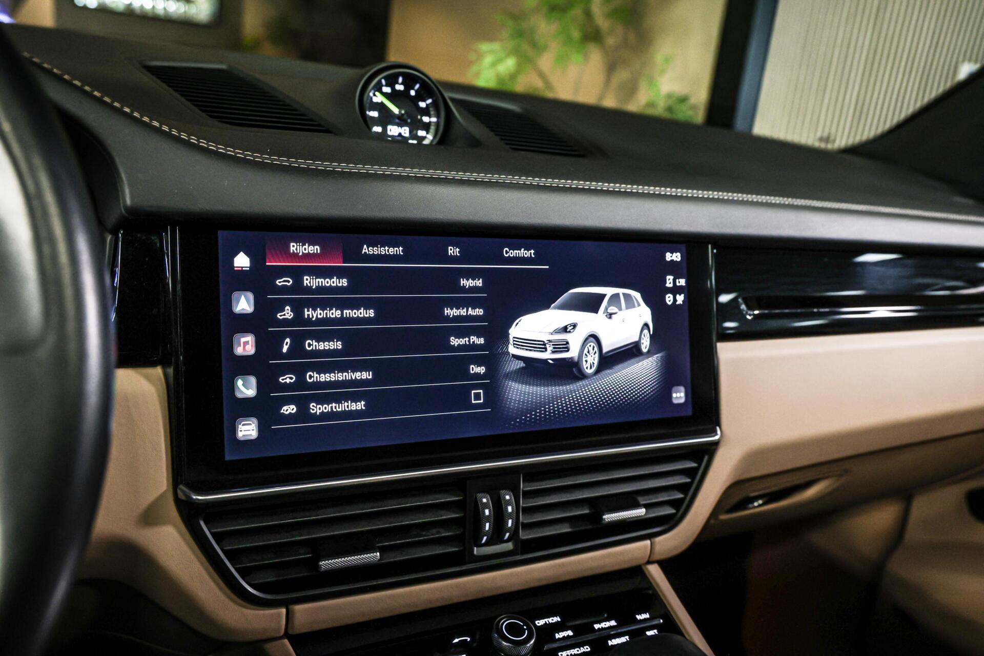 Foto van Porsche Cayenne E-hybrid