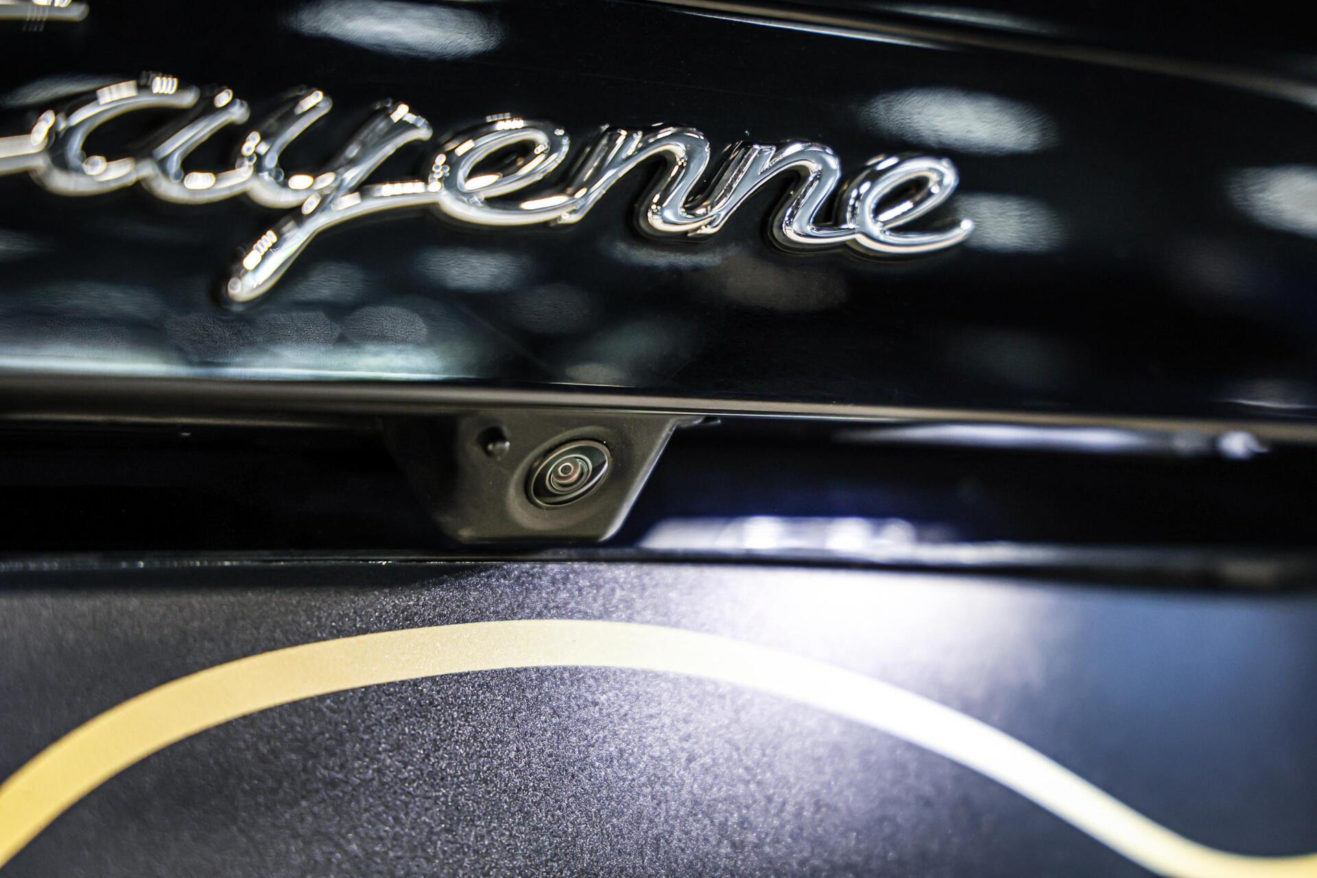 Foto van Porsche Cayenne E-hybrid