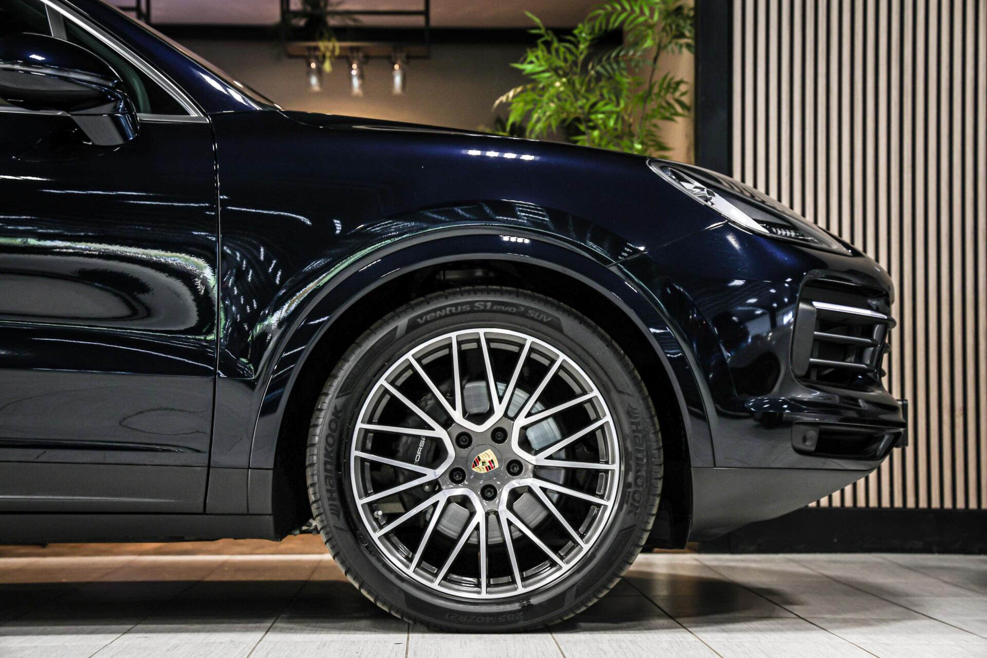 Foto van Porsche Cayenne E-hybrid