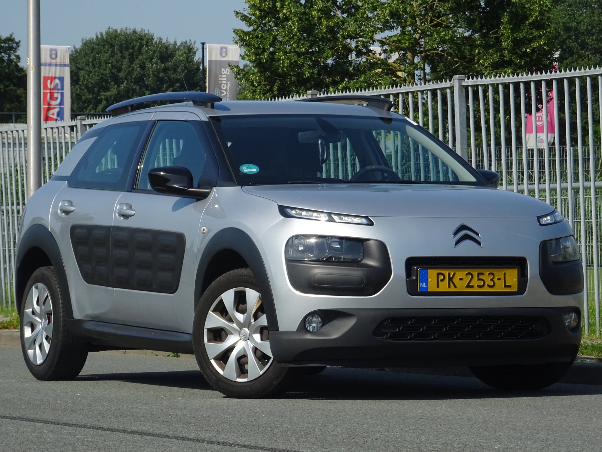 Foto van Citroen C4 Cactus