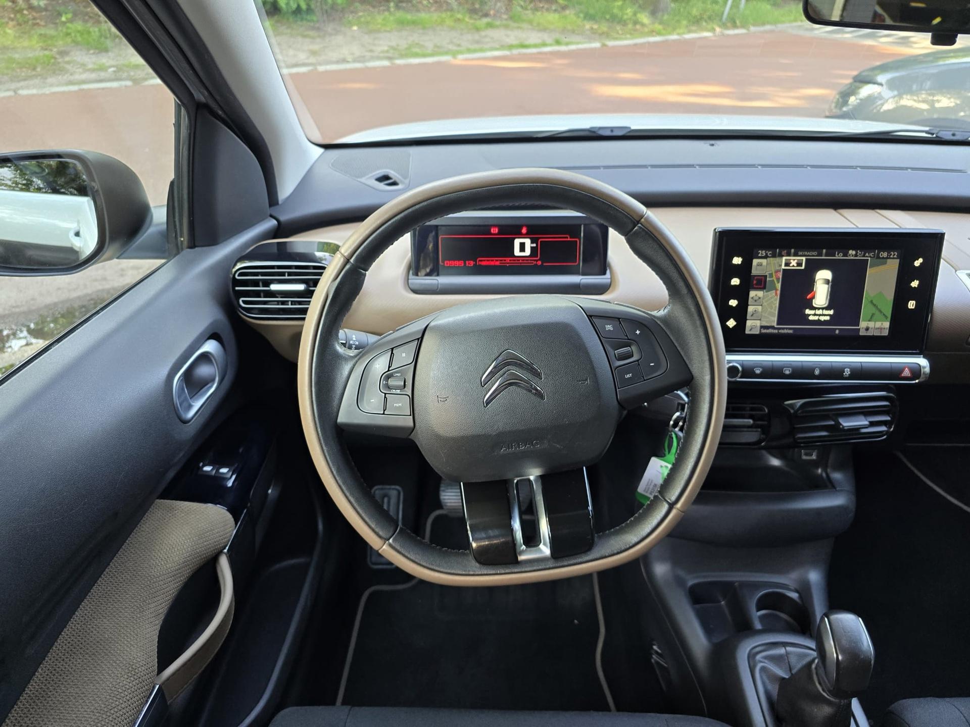 Foto van Citroen C4 Cactus