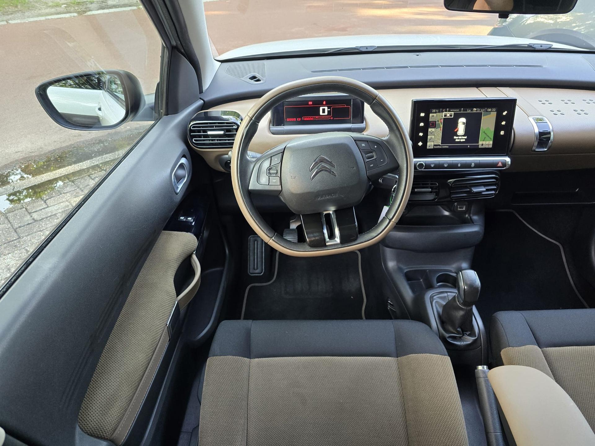 Foto van Citroen C4 Cactus