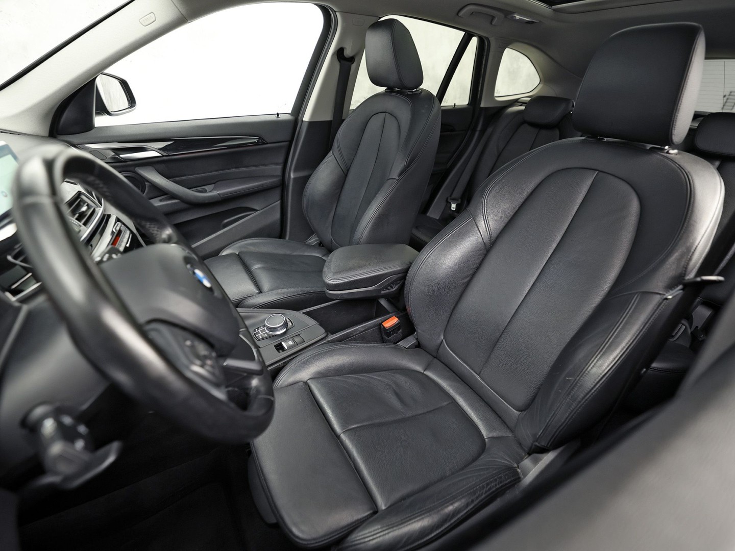 Foto van BMW X1 Sdrive18i