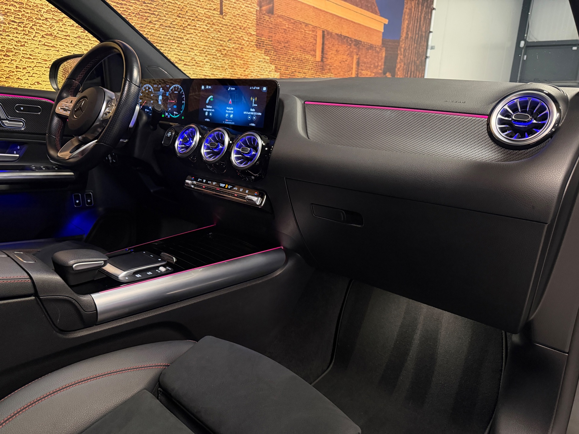 Foto van Mercedes-Benz B 250 E