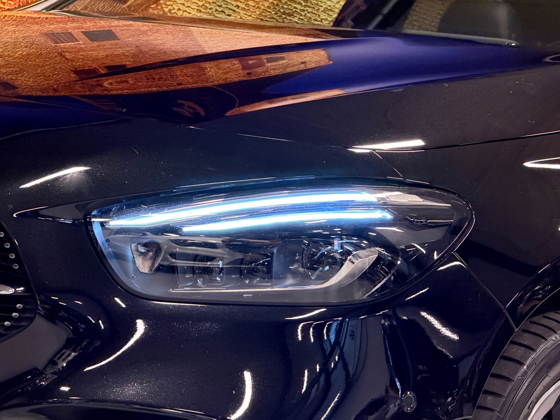 Foto van Mercedes-Benz B 250 E