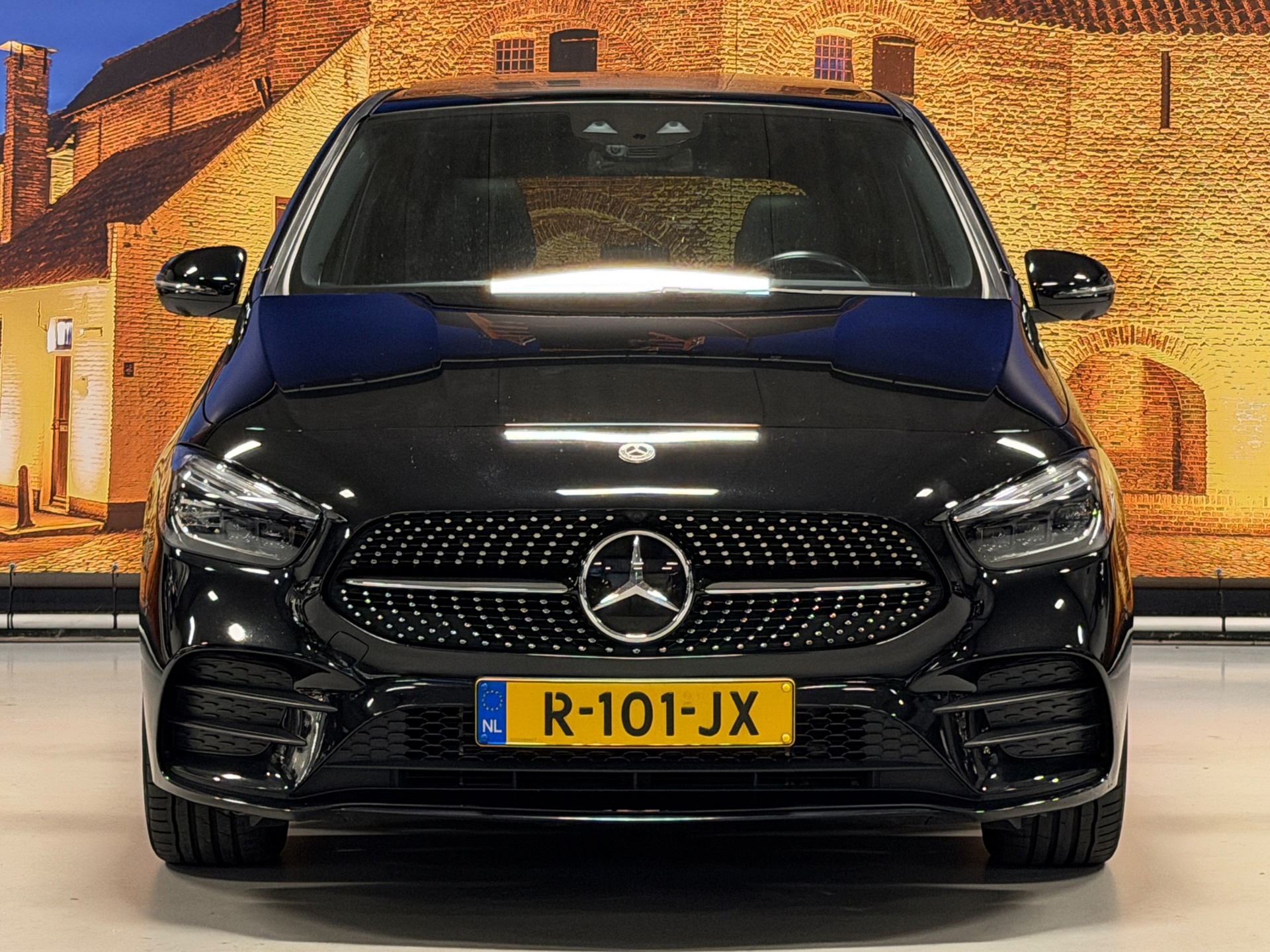 Foto van Mercedes-Benz B 250 E