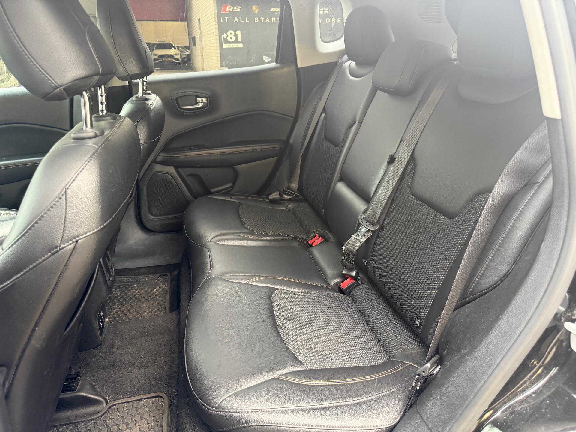 Foto van Jeep Compass