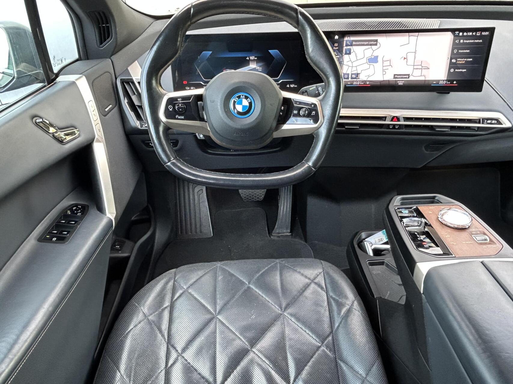 Foto van BMW Ix Xdrive40