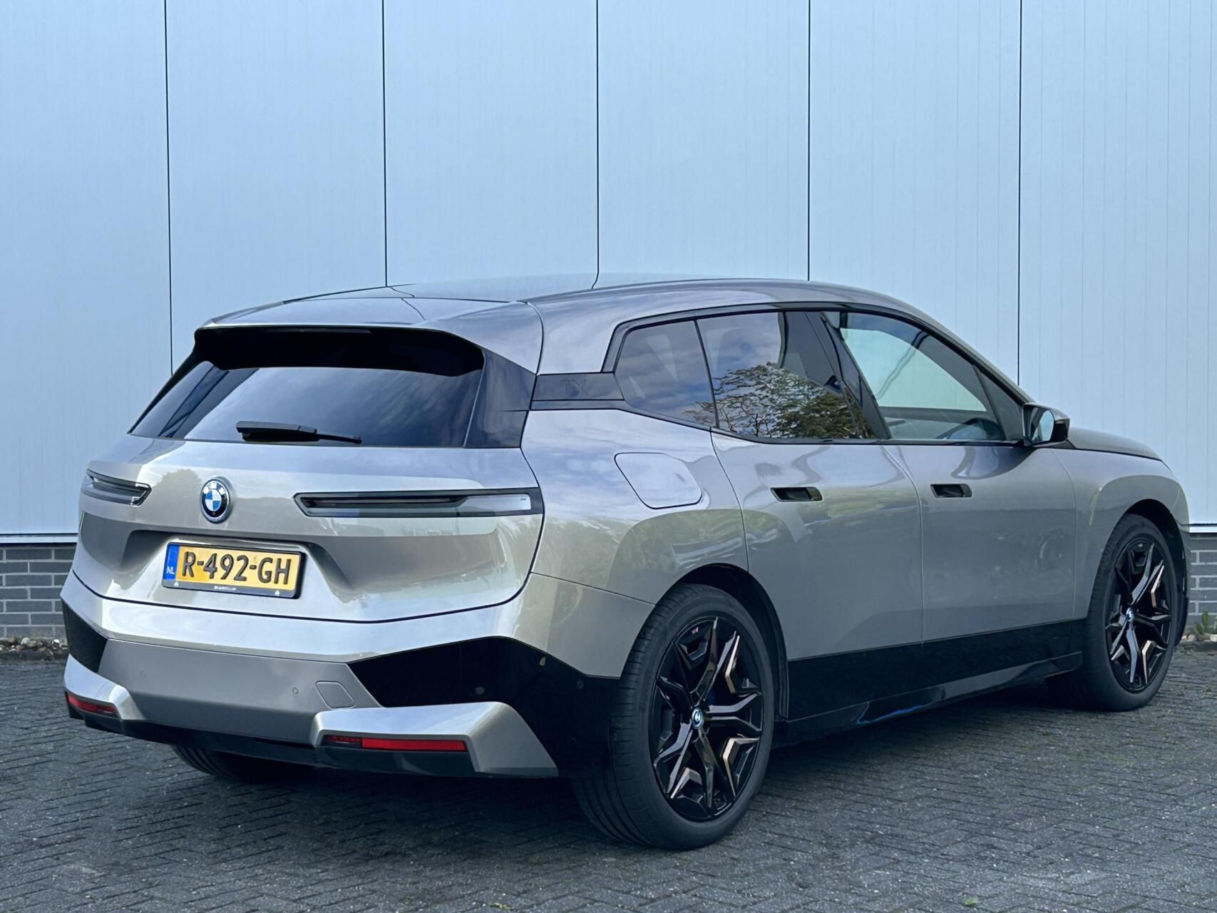 Foto van BMW Ix Xdrive40