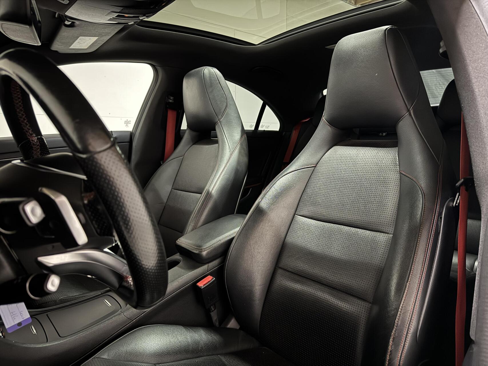 Foto van Mercedes-Benz Cla 200