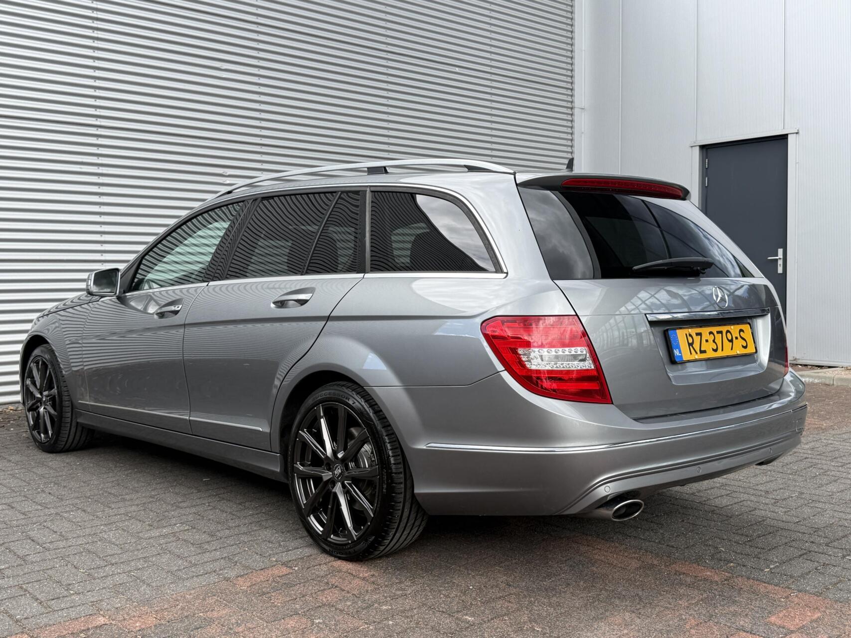 Foto van Mercedes-Benz C 220 CDI