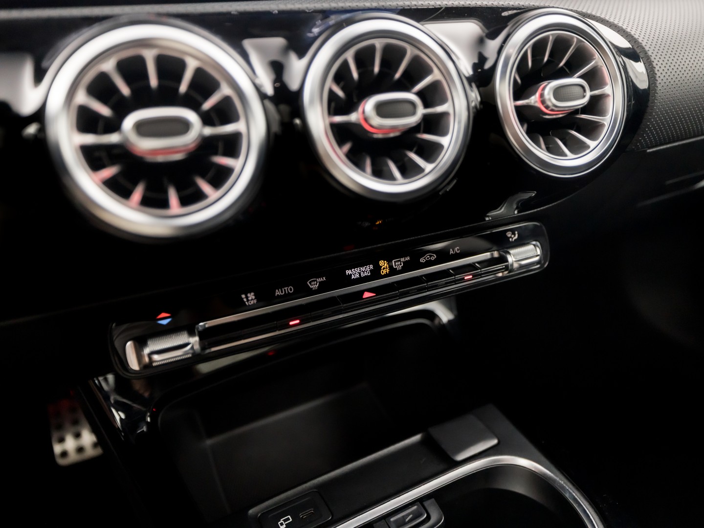 Foto van Mercedes-Benz A 200