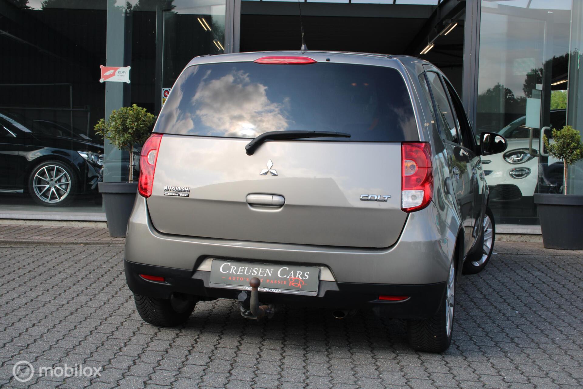 Foto van Mitsubishi Colt