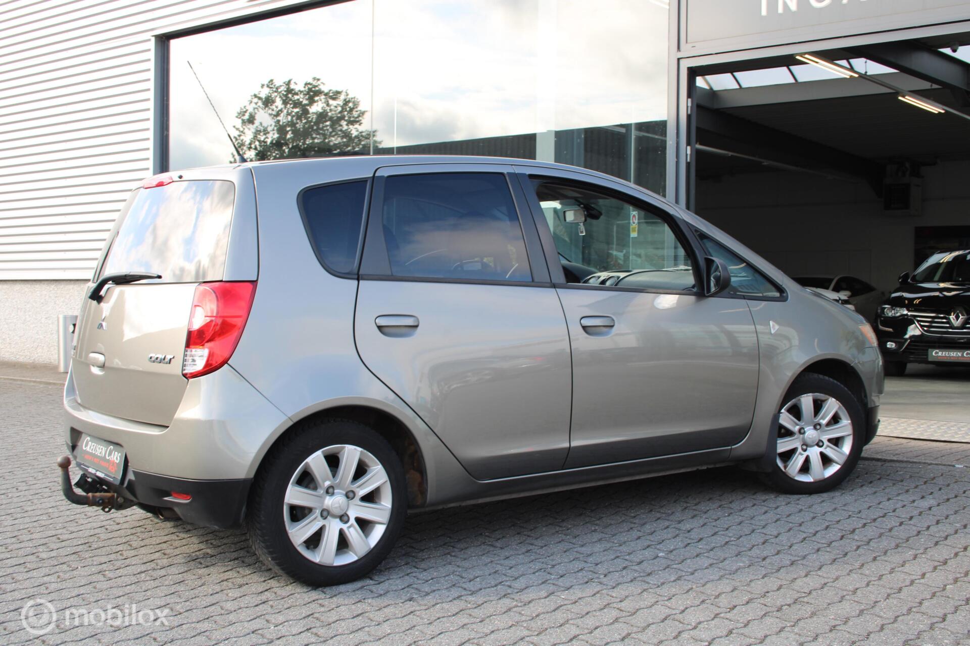 Foto van Mitsubishi Colt