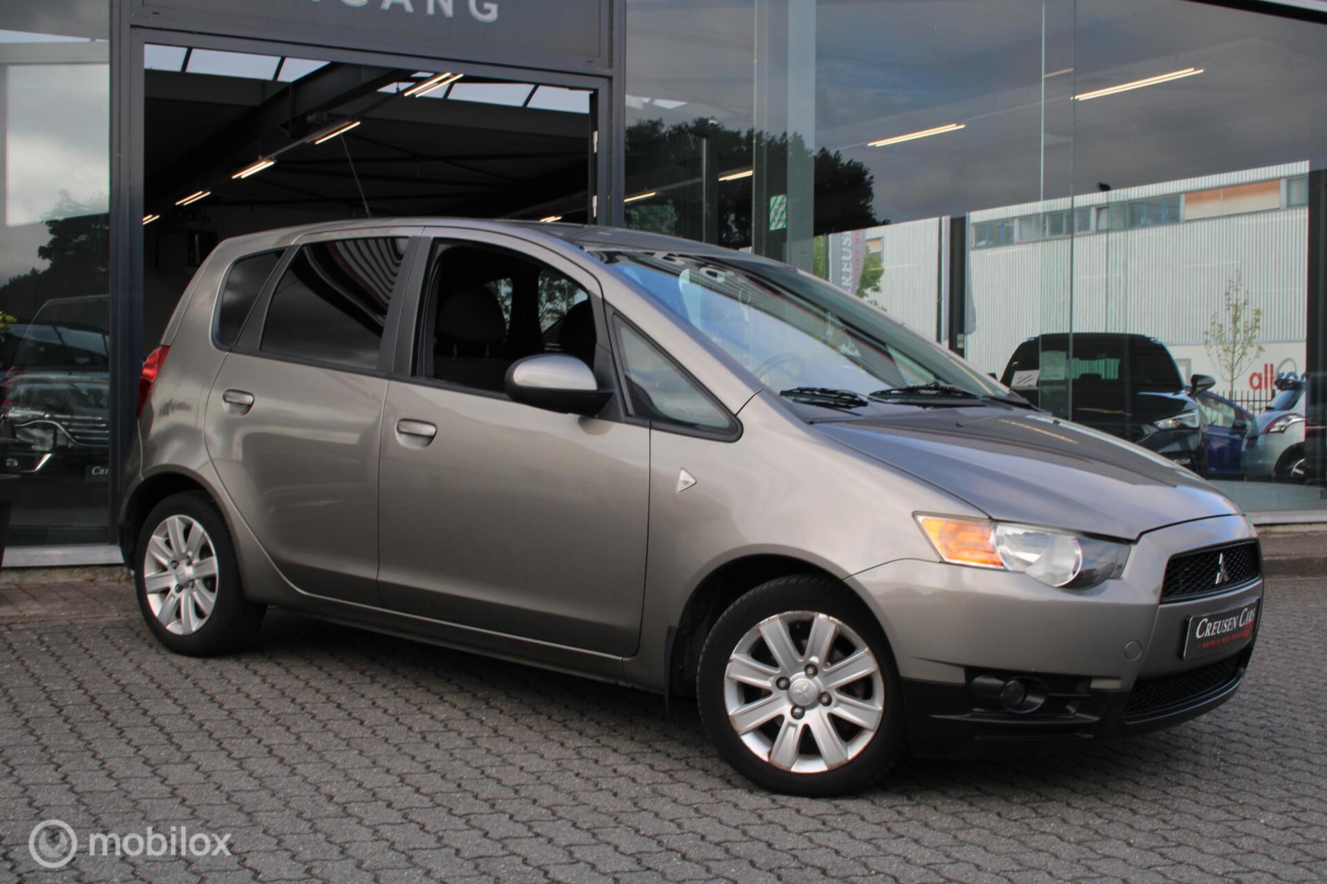 Foto van Mitsubishi Colt
