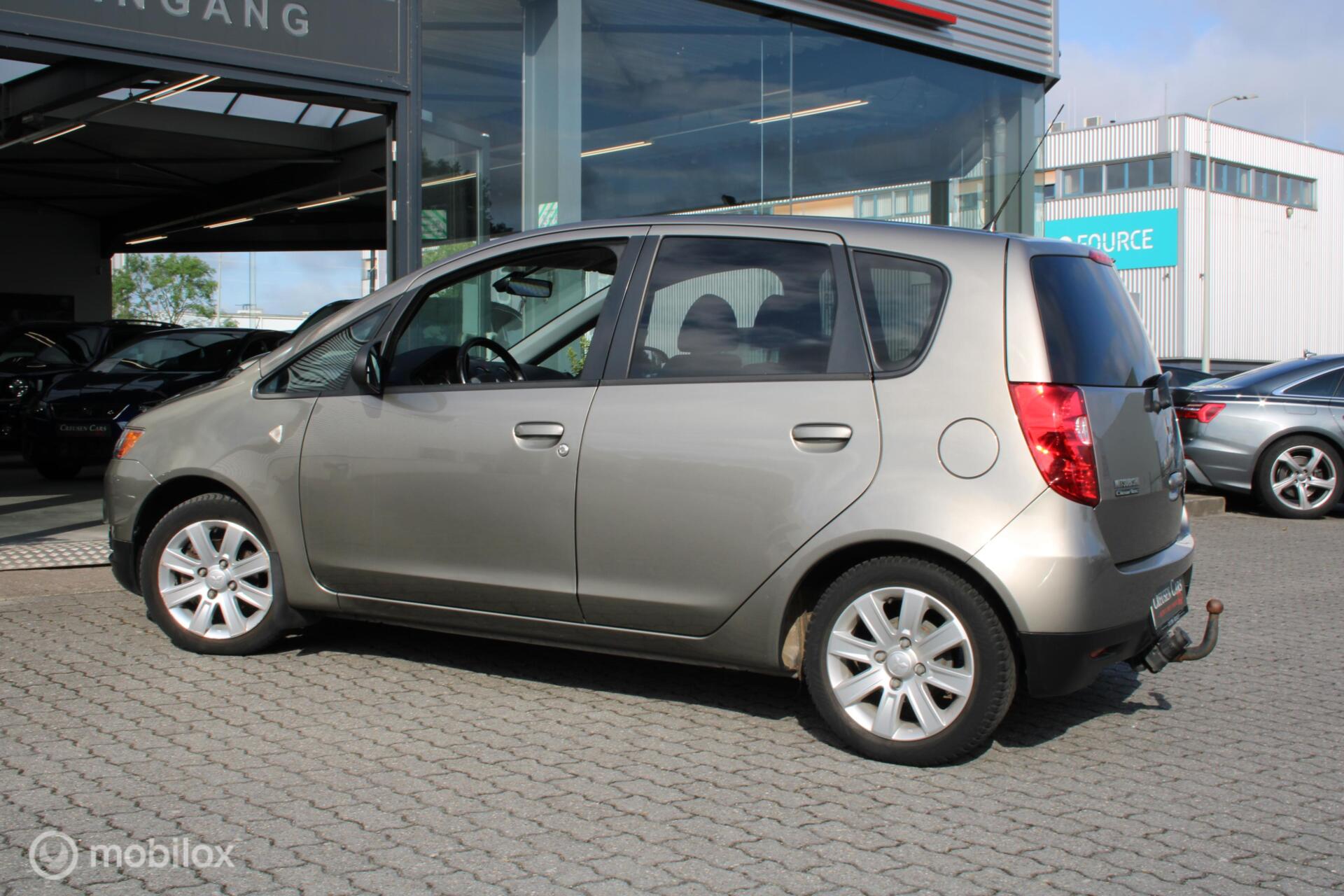 Foto van Mitsubishi Colt