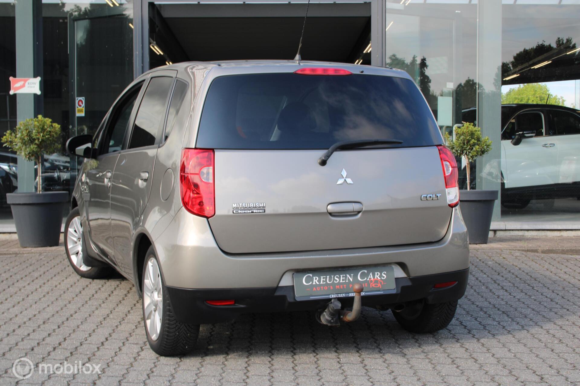 Foto van Mitsubishi Colt
