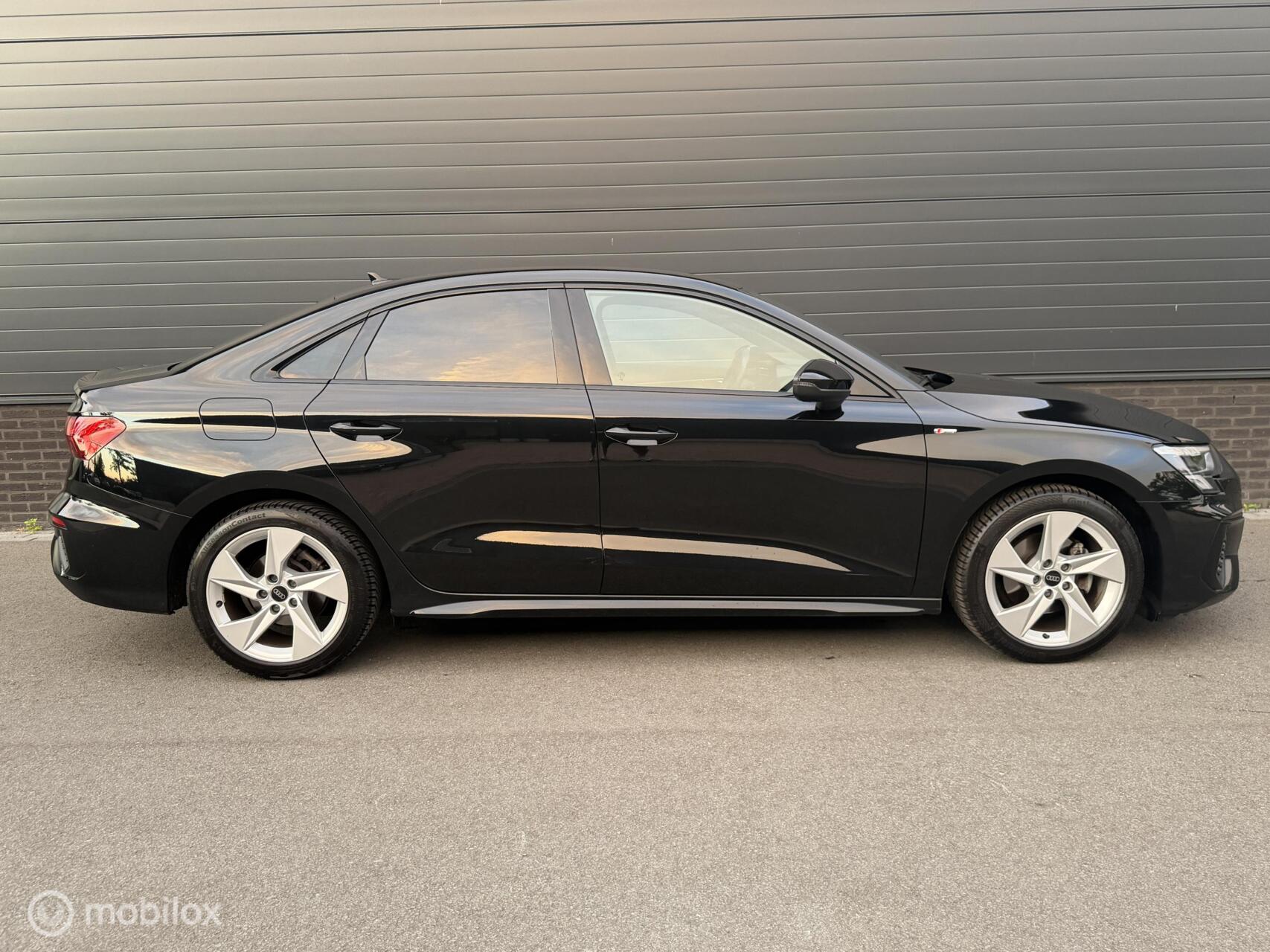 Foto van Audi A3 Limousine
