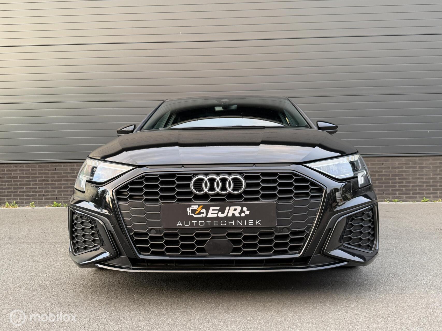 Foto van Audi A3 Limousine