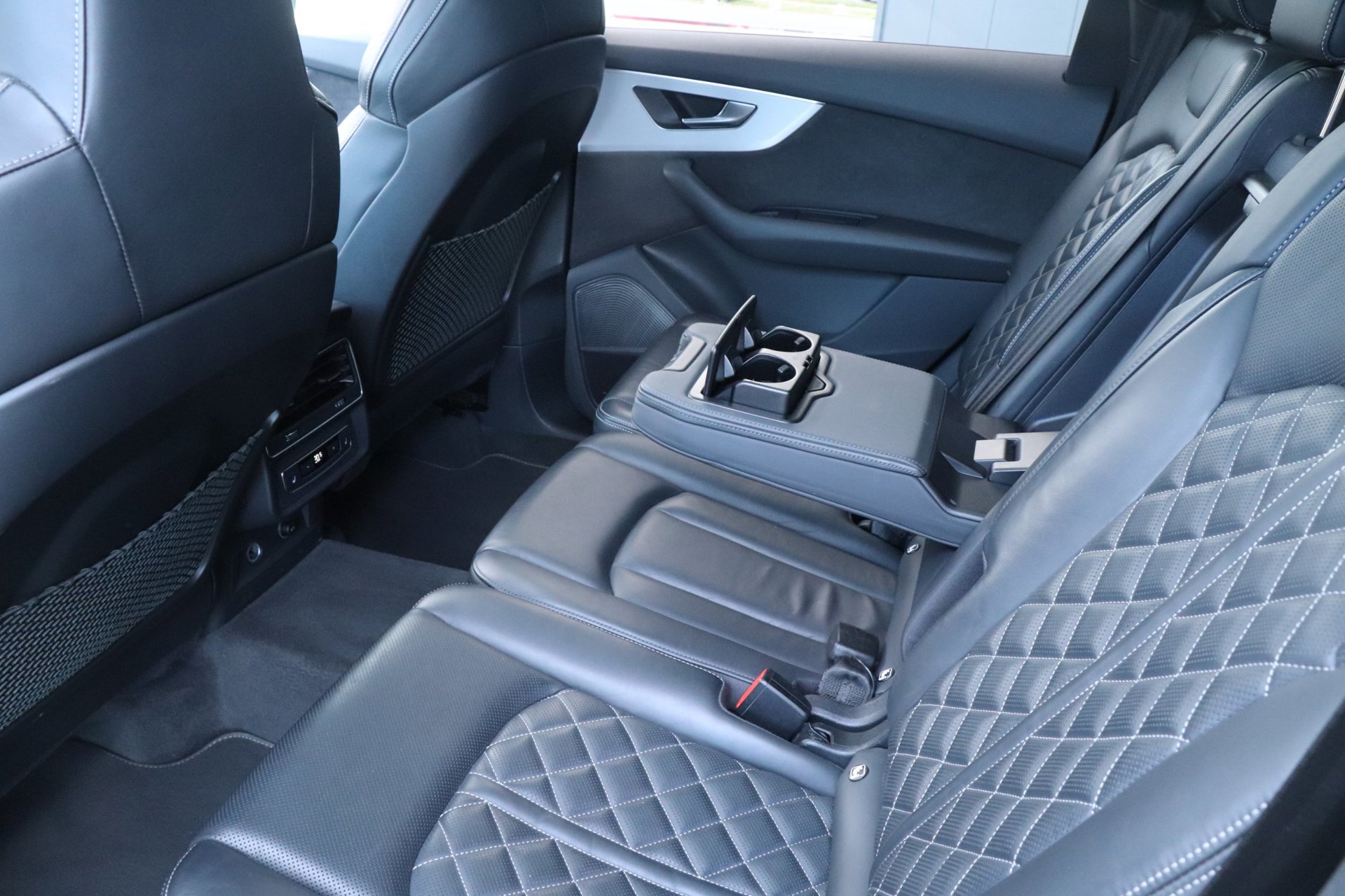 Foto van Audi Q7 55 TFSI E