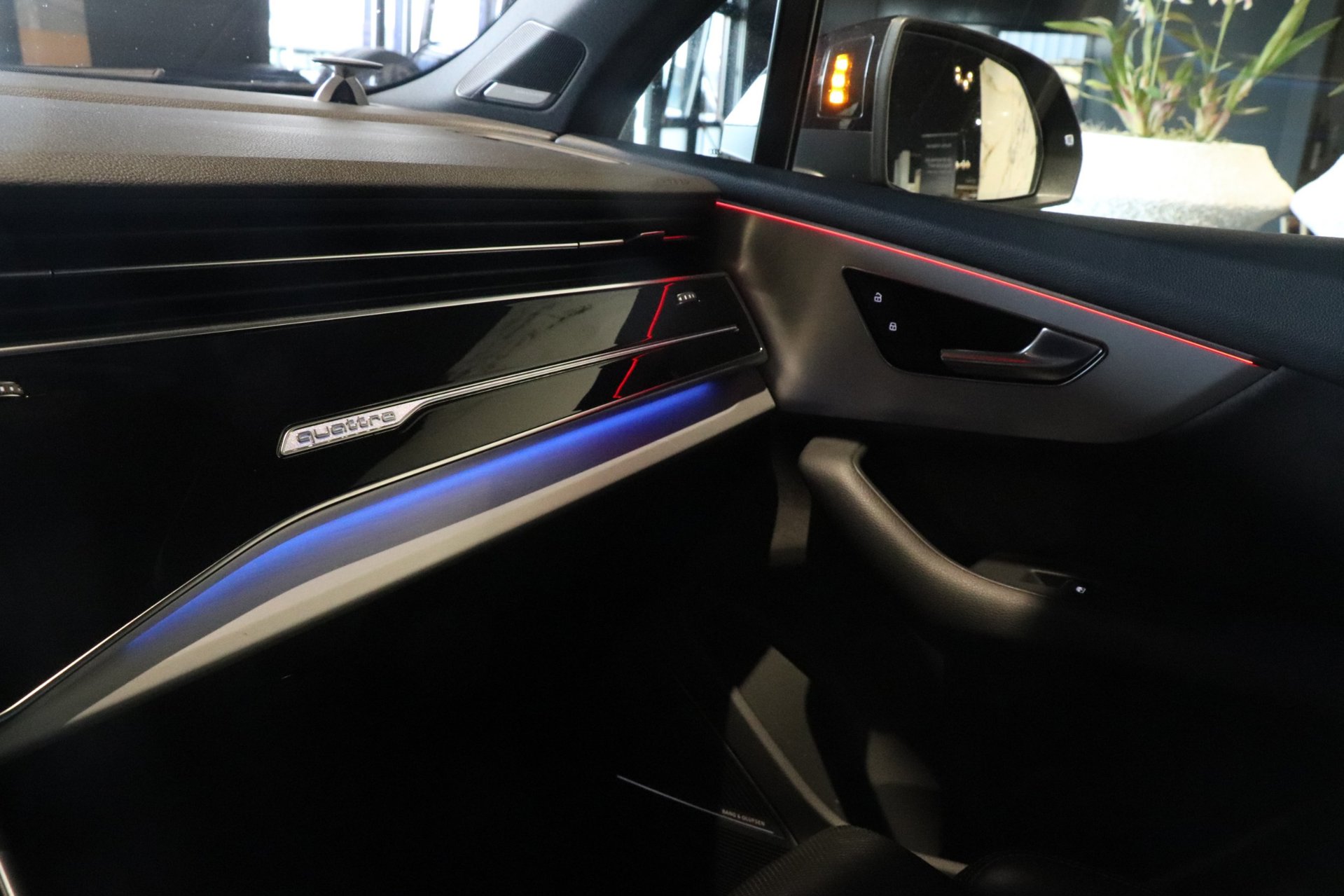 Foto van Audi Q7 55 TFSI E